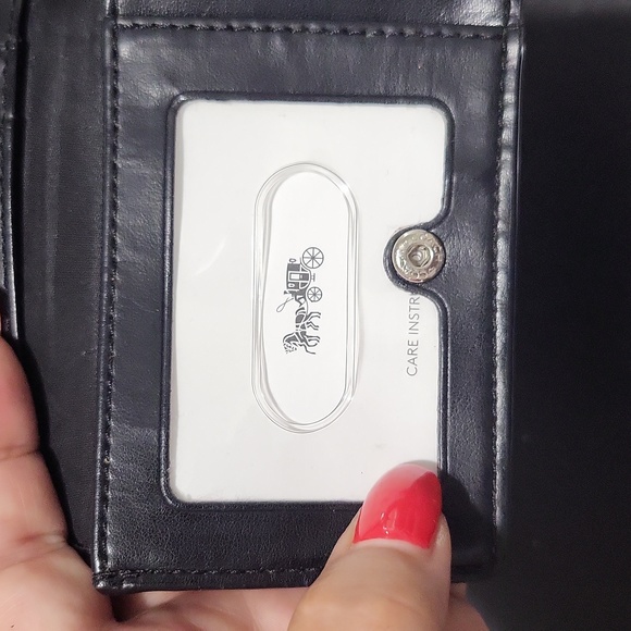 Coach wallet💜 - Picture 3 of 6